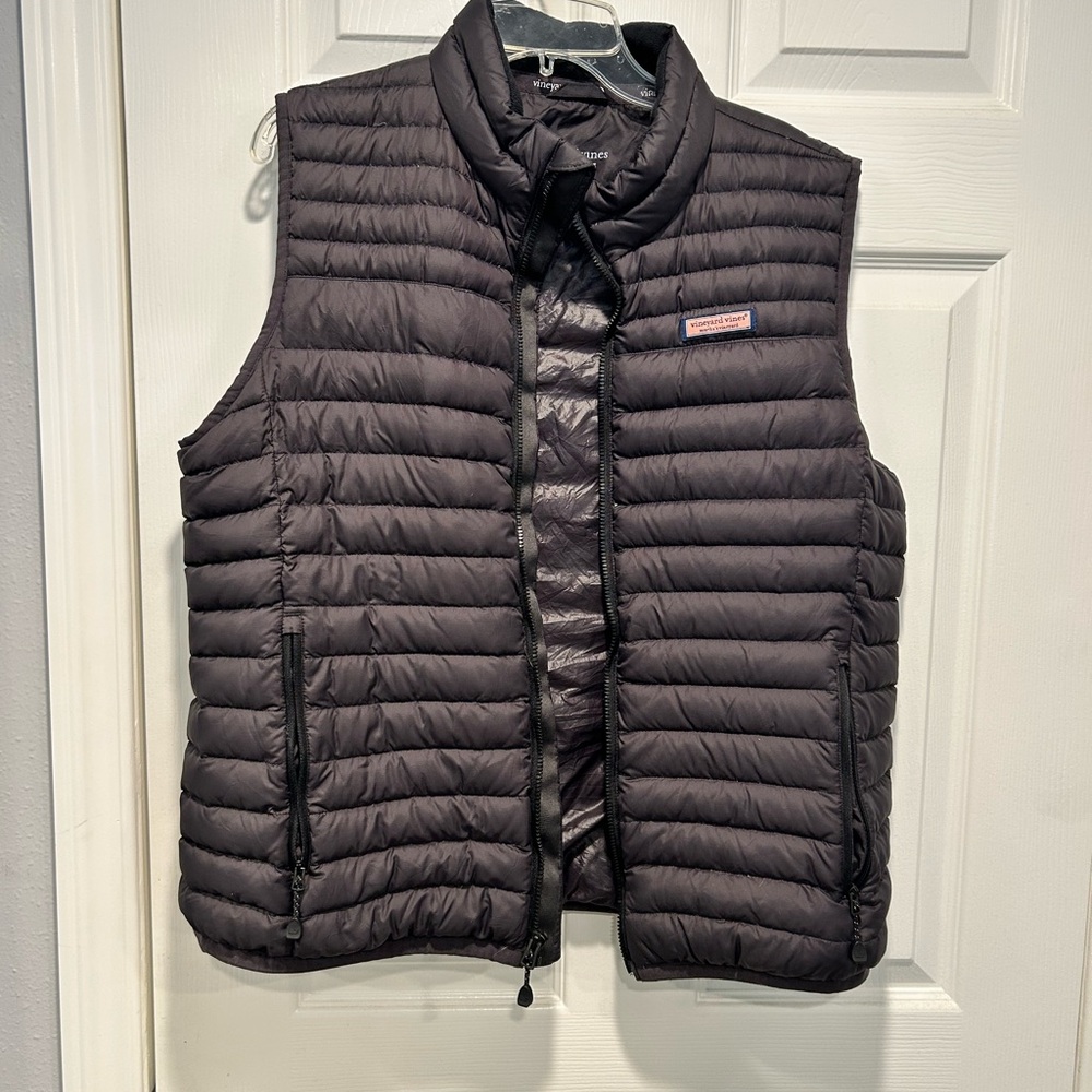 Vineyard Vines Charcoal Puffer Vest
